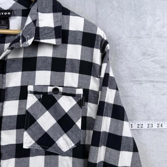 Burton Flannel Shirt Mens L Black Plaid Long Sleeve Button Up Snowboard Hiking - Picture 4 of 11